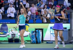 China's Duan Yingying wins 2019 Wuhan Open double title