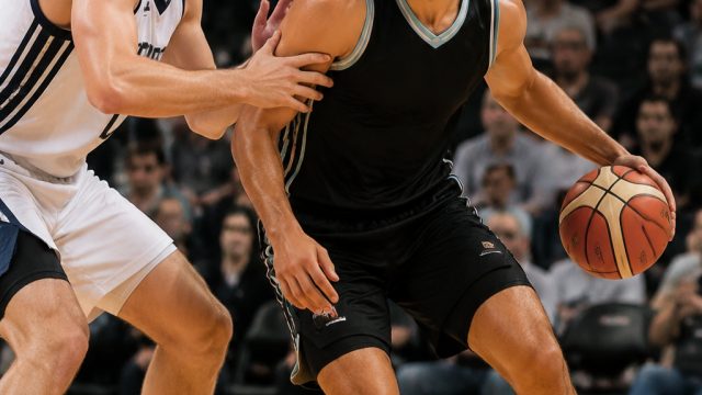 Whai vs Sharks: An Intense Showdown in the NZ National Basketball League