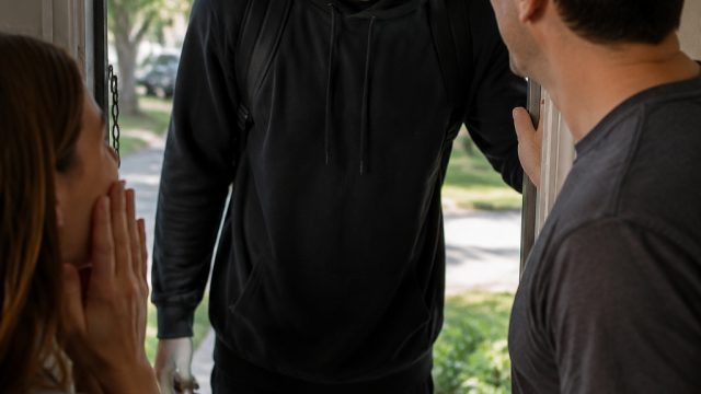 Kyrie Irving's Surprising Home Visit Shocks Fans Worldwide