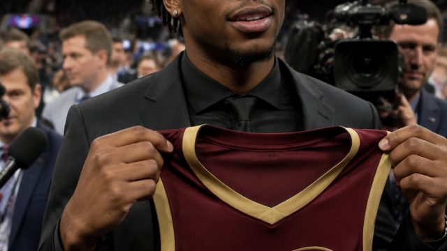 Cleveland Cavaliers Draft Rising Star Meleek Thomas from Arkansas